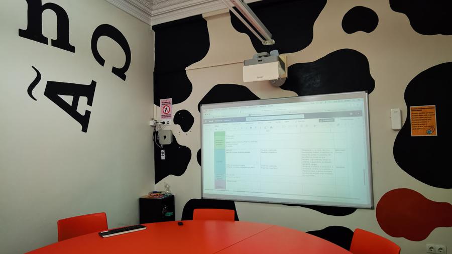 spanish valencia learning school taronja