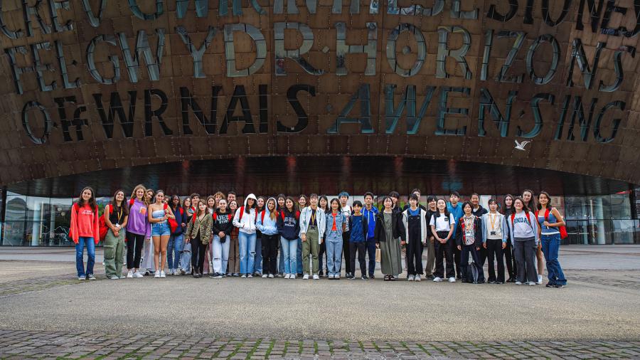 ESL Languages Celtic English Academy Young adults Cardiff gallery 5